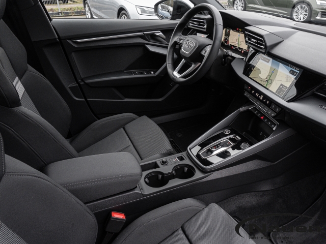 A3 30 TFSI S-tronic *AHK*PANO*SONOS*HUD*ACC*NAVI*