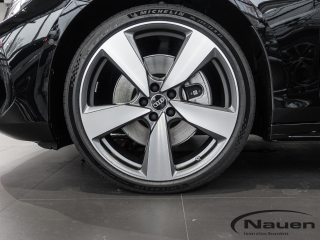 A6 Avant e-Hybrid quattro AHK LM21 B&O TECH+ eSitze