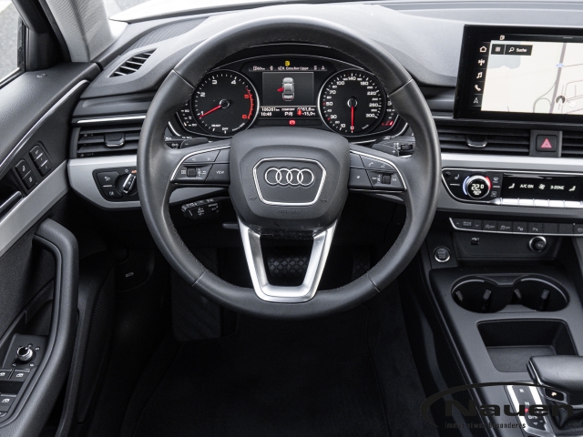 A4 Limousine 40 TDI quattro *ACC*PANO*MATRIX*NAVI*