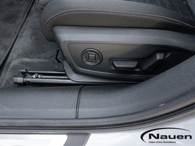 A6 2.0 Avant TDI quattro S-tronic *AHK*TECH-PRO*MATRIX*NAVI*