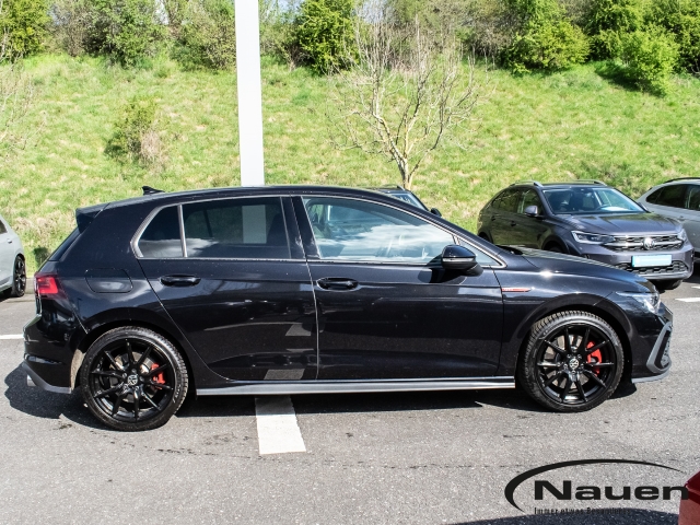 Golf GTI DSG *ACC*NAVI*BLACK STYLE*MATRIX*KAMERA*