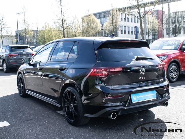 Golf GTI DSG *ACC*NAVI*BLACK STYLE*MATRIX*KAMERA*