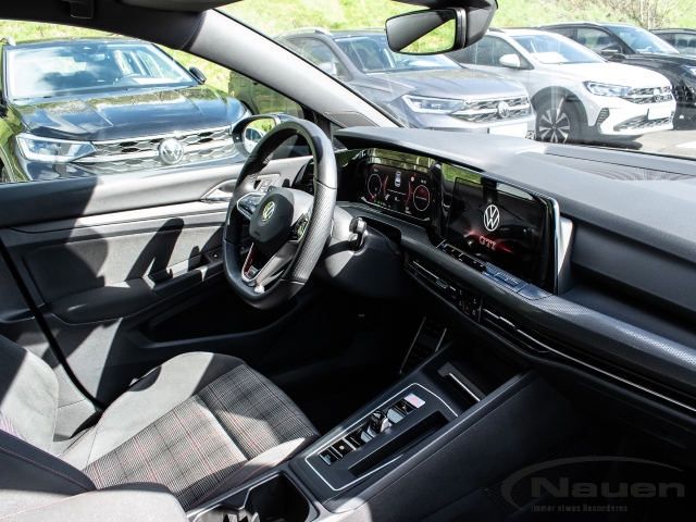 Golf GTI DSG *ACC*NAVI*BLACK STYLE*MATRIX*KAMERA*