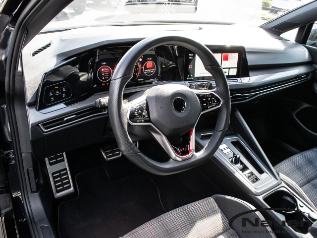 Golf GTI DSG *ACC*NAVI*BLACK STYLE*MATRIX*KAMERA*