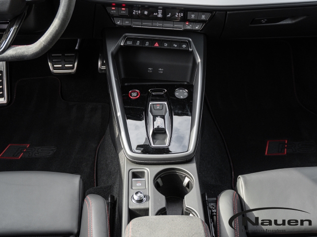 RS3 Sportback *PANO*280KM/H*MAGNETIC*RAUTE ROT*MATRIX*
