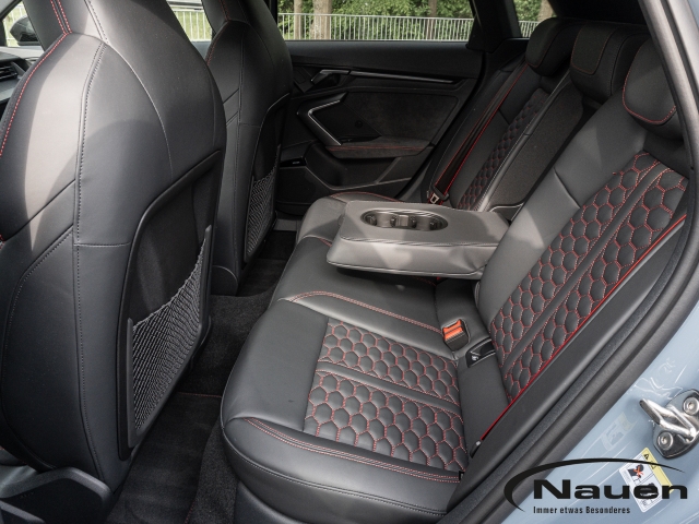 RS3 Sportback *PANO*280KM/H*MAGNETIC*RAUTE ROT*MATRIX*