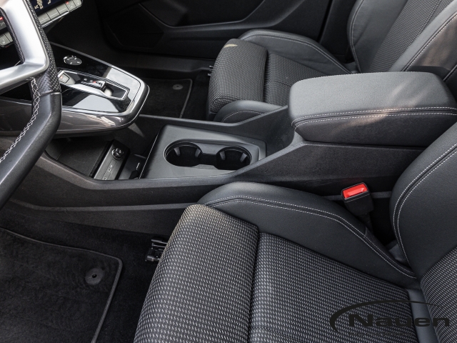 Q4 e-tron 40 *MATRIX*NAVI*SHZ*SPORTSITZE*LM 20*