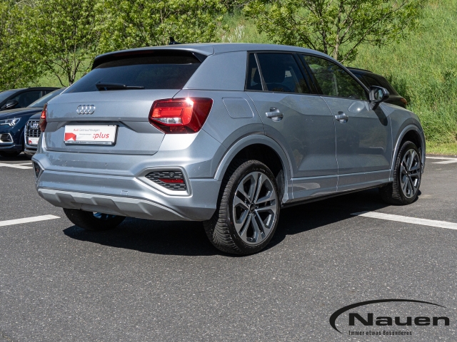 Q2 35 TFSI S-tronic *AHK*ALLWETTER*SHZ*INTERFACE*VC*