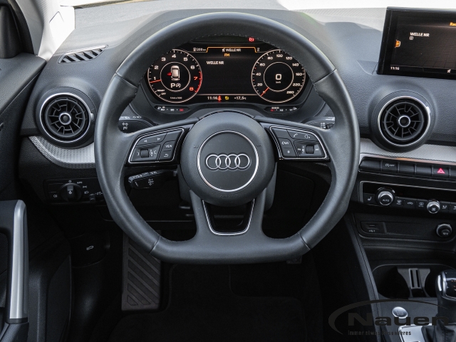 Q2 35 TFSI S-tronic *AHK*ALLWETTER*SHZ*INTERFACE*VC*