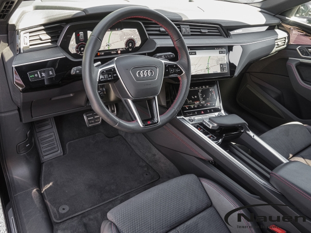 Q8 e-tron S line 55 quattro *PANO*HUD*MATRIX*ACC*SHZ+LHZ*