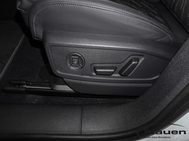 SQ5 *TECH PRO*PANO*B&O*HUD*SPORTSITZE+*MATRIX*ACC*