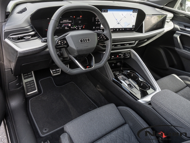 Q5 2.0 Sportback S-Line *ACC*NAVI*MATRIX*SHZ*