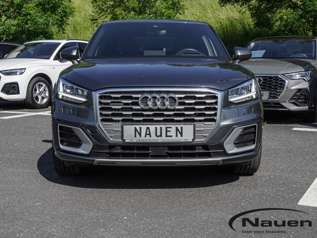 Q2 quattro sport S-Line *AHK*LED*B&O*ACC*NAVI*SHZ*