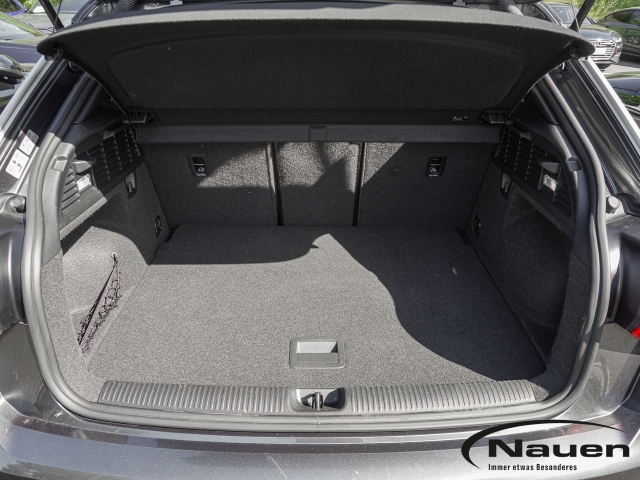 Q2 quattro sport S-Line *AHK*LED*B&O*ACC*NAVI*SHZ*