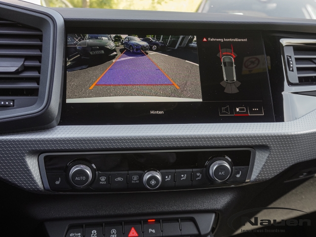 A1 Sportback 30 TFSI *1xS-Line*KAMERA*NAVI*LED*SHZ*
