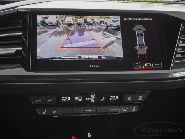 Q4 e-tron Sportback S-Line 45 q 210 kW *AHK*MATRIX*KAMERA*