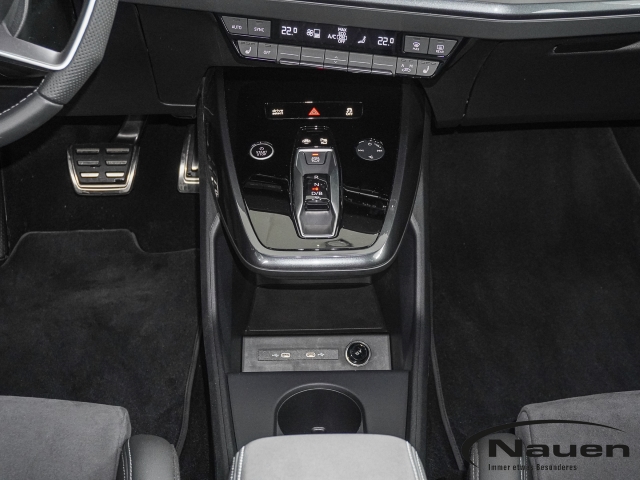 Q4 e-tron Sportback S-Line 45 q 210 kW *AHK*MATRIX*KAMERA*
