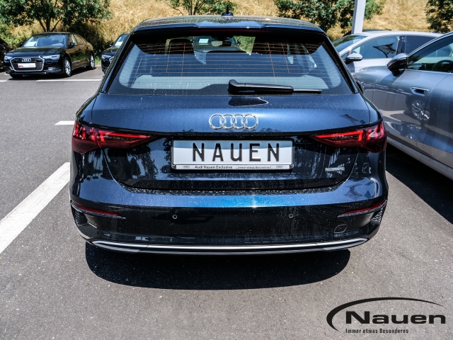 A3 40 TFSI quattro *PANO*MATRIX*RAUTE*ACC*1xS-LINE*