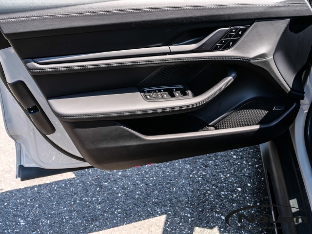 Taycan GTS Sport Turismo Bose, Panorama, HUD, Surround View