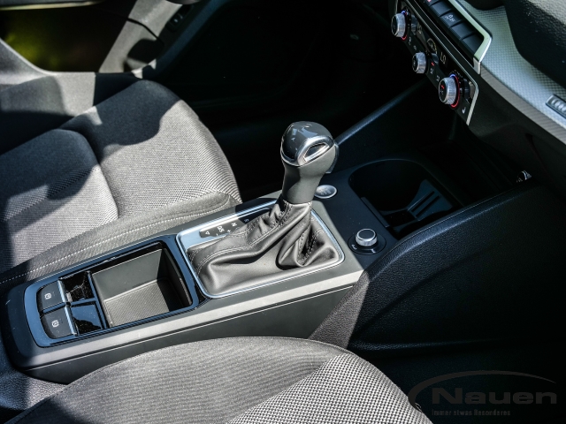 Q2 S line S-tronic *MATRIX*KAMERA*SHZ*