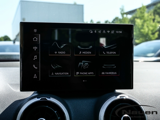 Q2 S line S-tronic *MATRIX*KAMERA*SHZ*