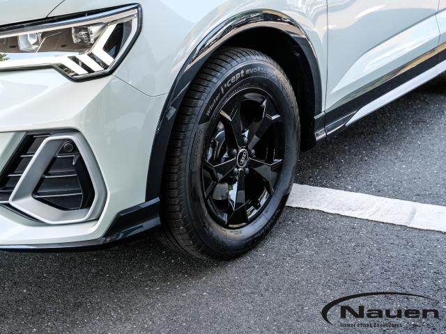 Q3 Sportback S-line *AHK*ACC*NAVI*LED*SPORTSITZE*