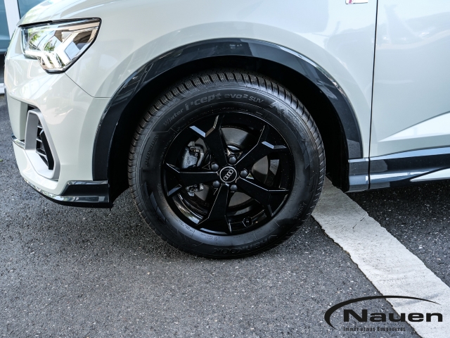 Q3 Sportback S-line *AHK*ACC*NAVI*LED*SPORTSITZE*