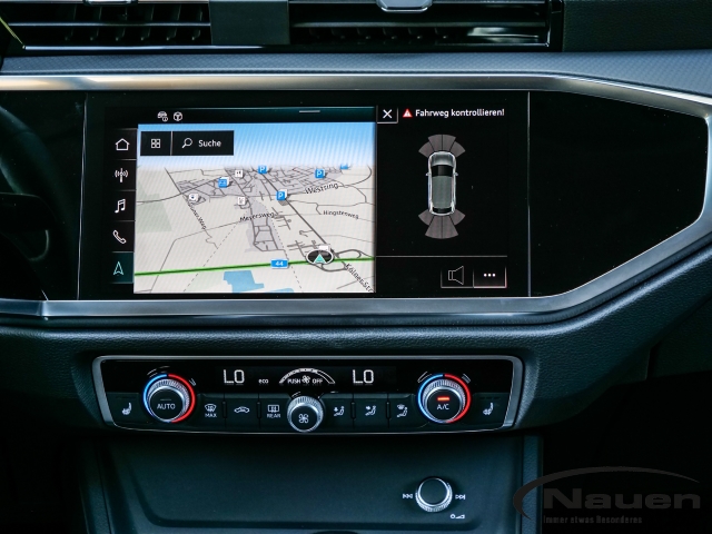 Q3 Sportback S-line *AHK*ACC*NAVI*LED*SPORTSITZE*