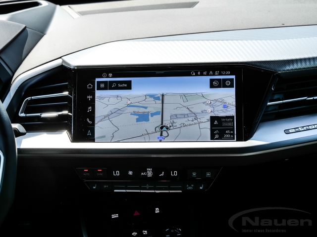 Q4 e-tron 45 210 kW *ACC*SONOS*MAGNETIC*HUD*SHZ+LHZ*
