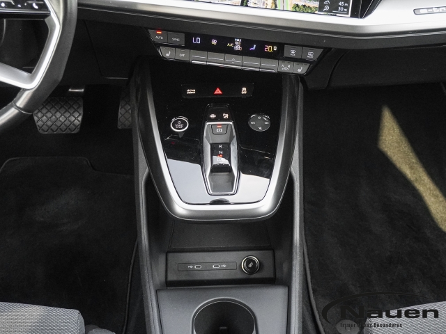 Q4 e-tron S-Line Sportback 35 *MATRIX*SONOS*HUD*NAVI*