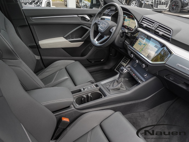Q3 Sportback S-line quattro S-tronic *AHK*STAND.HZG*SONOS*
