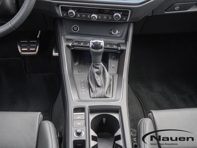 Q3 Sportback S-line quattro S-tronic *AHK*STAND.HZG*SONOS*