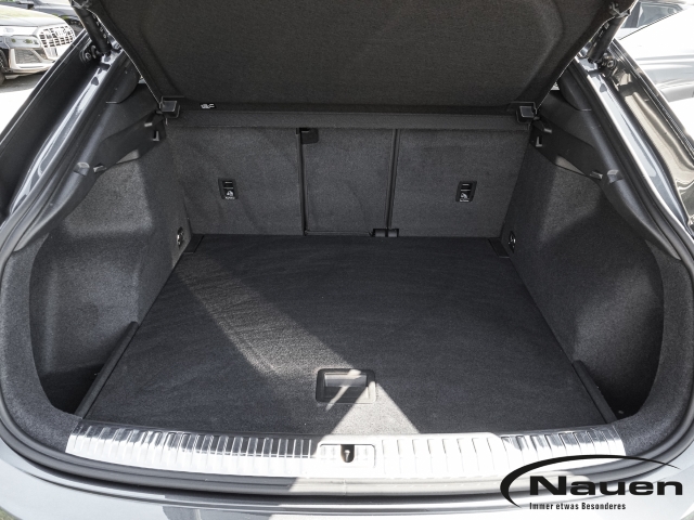 Q3 Sportback S-line quattro S-tronic *AHK*PANO*STAND.HZG*SONOS*