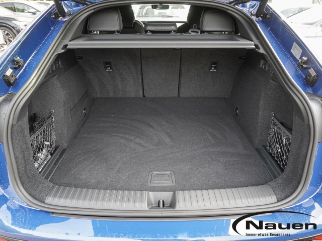 Q6 e-tron Sportback edition one blue *PANO*AHK*MATRIX*