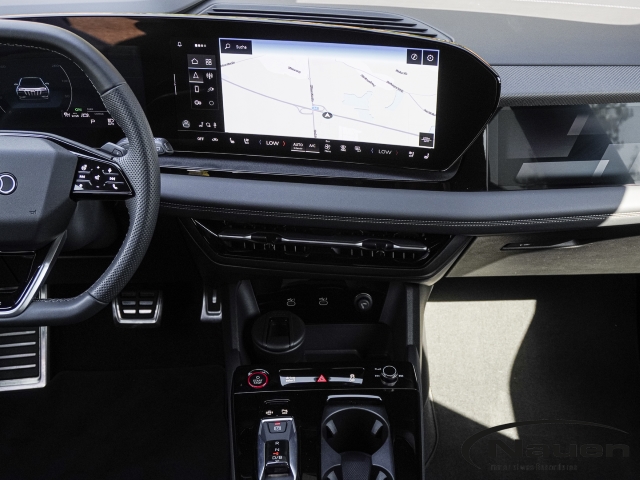 SQ6 e-tron edition one blue 360 kW *TECH-PRO*LEDER*S-LINE*