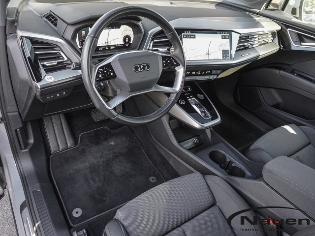 Q4 e-tron *PANO*KAMERA*MATRIX*ACC*NAVI*SPORTSITZE*