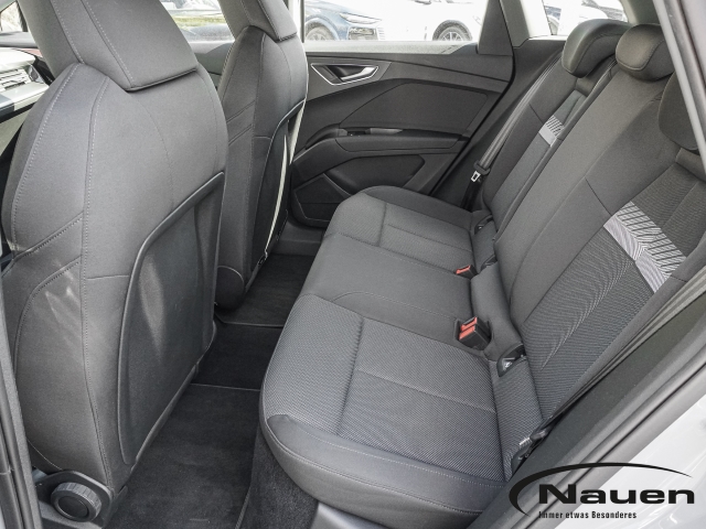 Q4 e-tron *PANO*KAMERA*MATRIX*ACC*NAVI*SPORTSITZE*