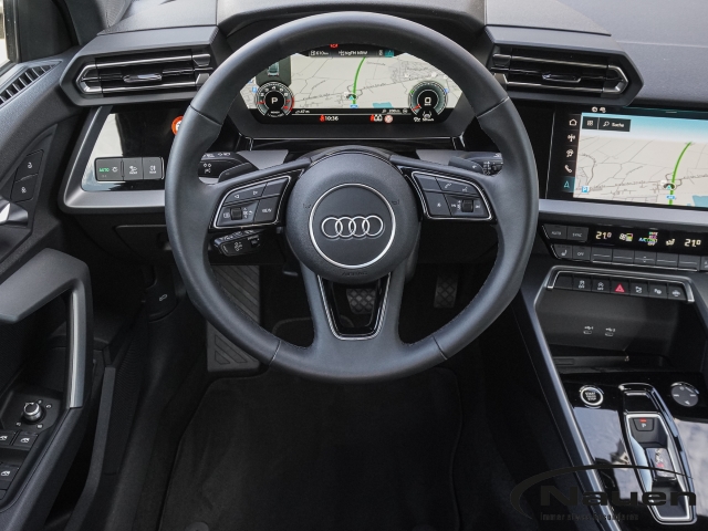 A3 Limousine S-tronic *AHK*ACC*NAVI*SHZ*INTERFACE*