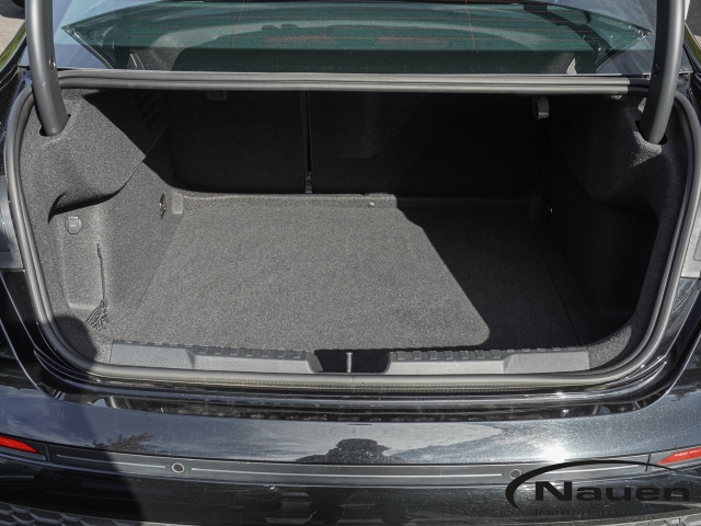 A3 Limousine S-tronic *AHK*ACC*NAVI*SHZ*INTERFACE*