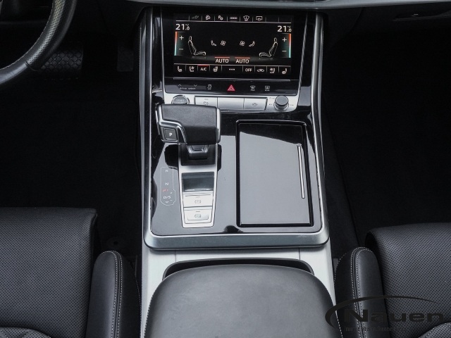 Q7 55 TFSI e quattro basis S-line Sportpaket Luft Panorama