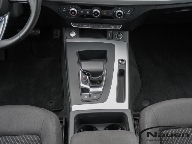 Q5 40 TDI S tronic quattro AHK Navi LED VC