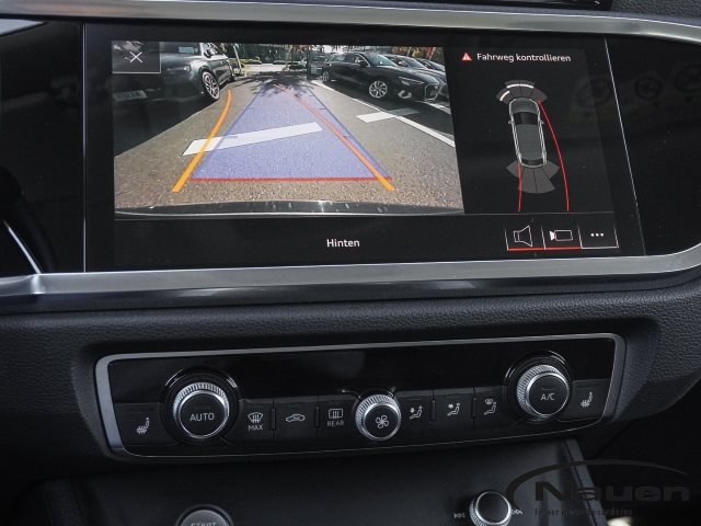 Q3 Sportback quattro S-line +AHK+ST.HZG.+KAMERA+LED+NAVI+