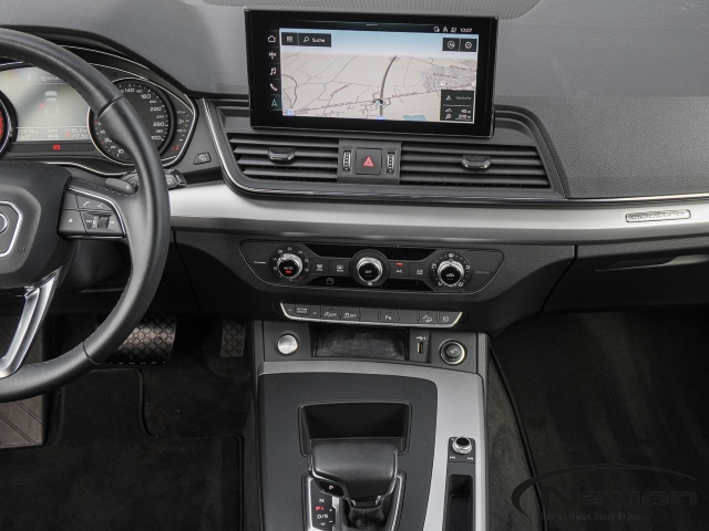 Q5 40 TDI quattro S-tronic +NAVI+KAMERA+SPORTSITZE+TEMPOMAT+