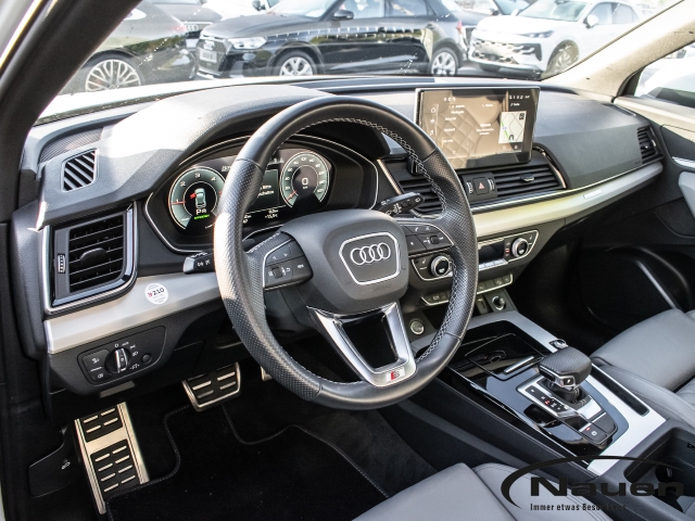 Q5 40 TDI S-line quattro AHK Leder 360 Kamera