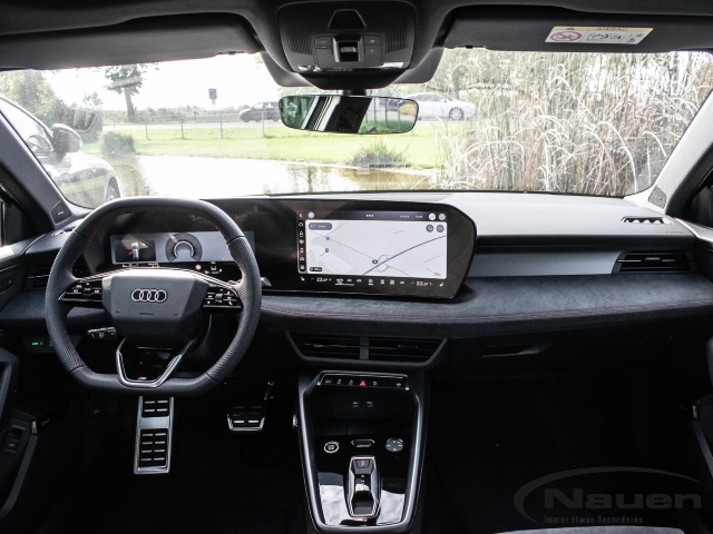 A3 TFSI 110 KW STronic SLINE PANO TECH PLUS LED