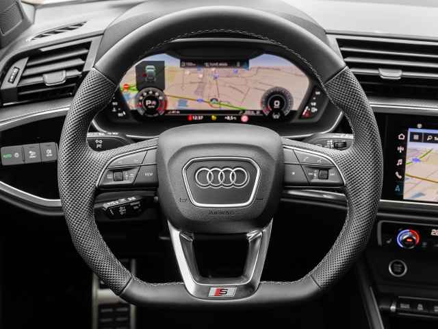 Q3 35 TFSI S line *Virtual Cockpit* 19 Zoll*