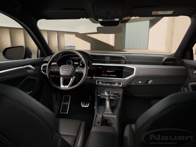 Q3 Sportback S line 40 TFSI quattro*