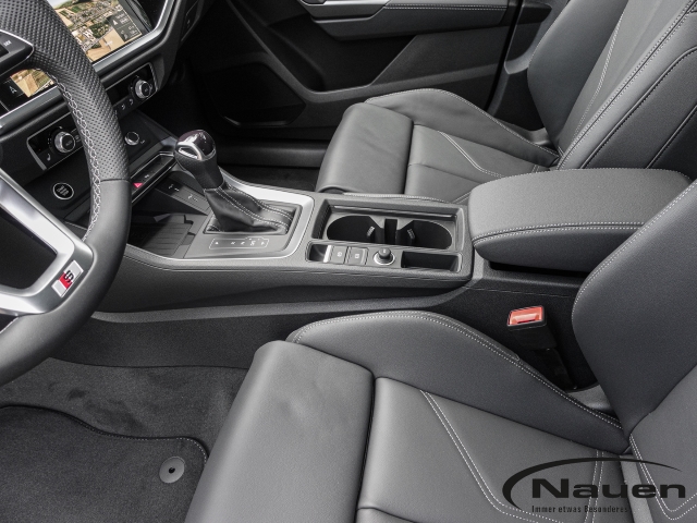 Q3 Sportback S line 40 TFSI quattro *AHK*PANO*