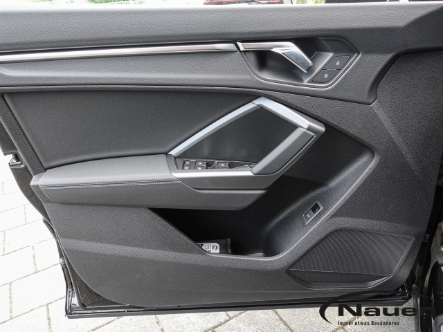 Q3 Sportback S line 40 TFSI quattro *AHK*PANO*