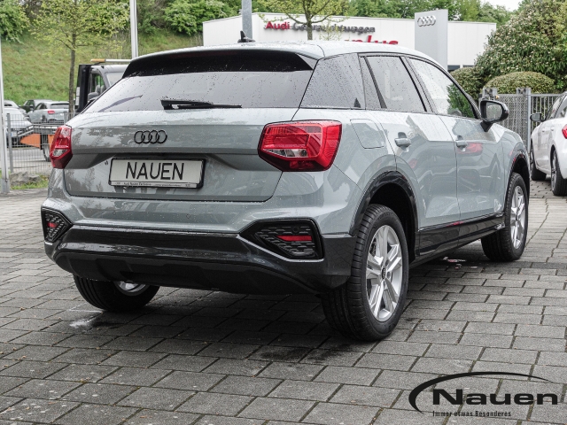 Q2 Advanced 35 TFSI S tronic *Pano OptikPaket*